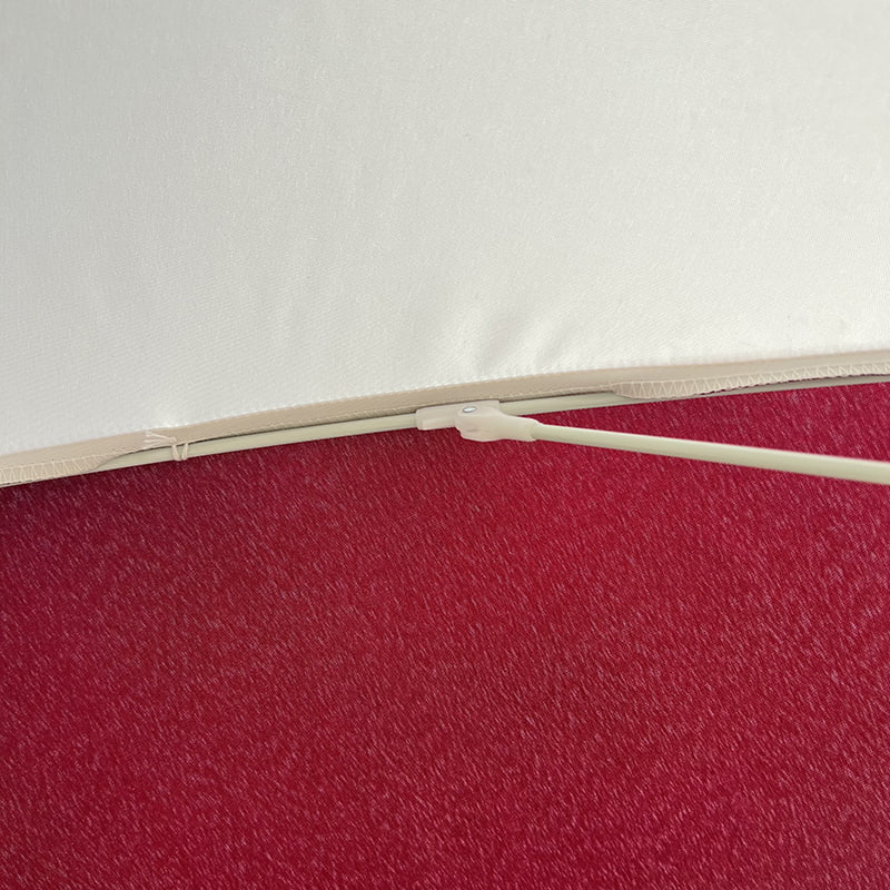 Rám z 2M vlákien, ľahký hliníkový hriadeľ, obyčajný slnečník.