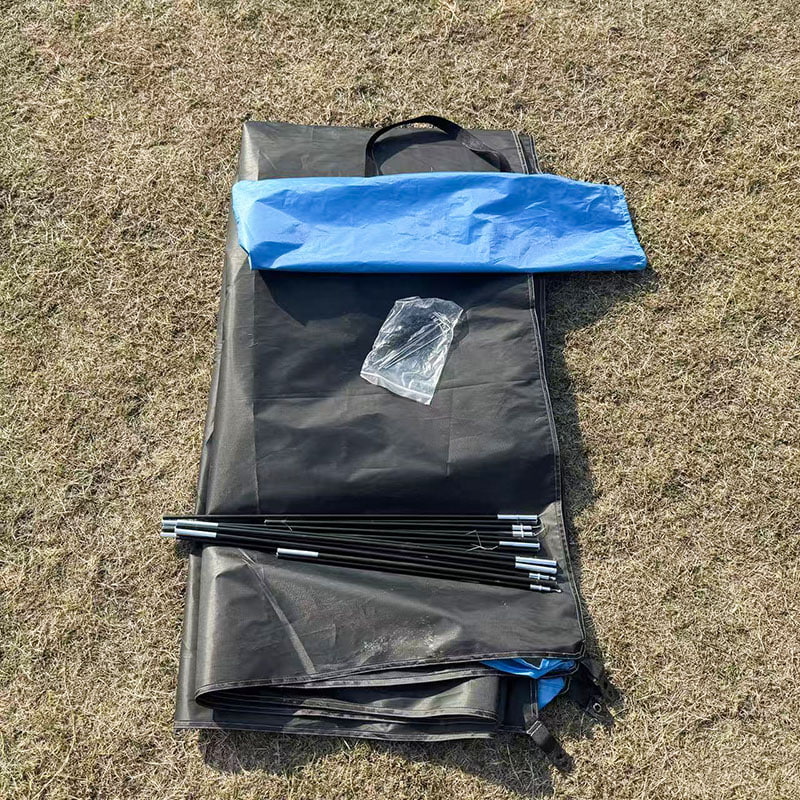 Ľahký, trojstranný vetraný plážový stan