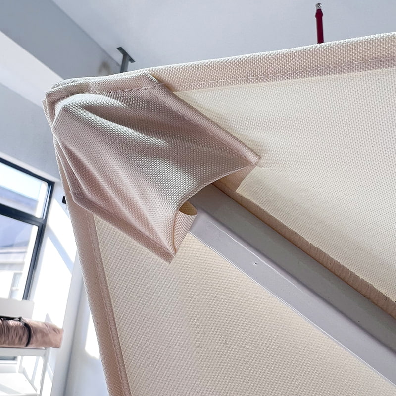 Štvorcový/okrúhly dáždnik namontovaný na strope